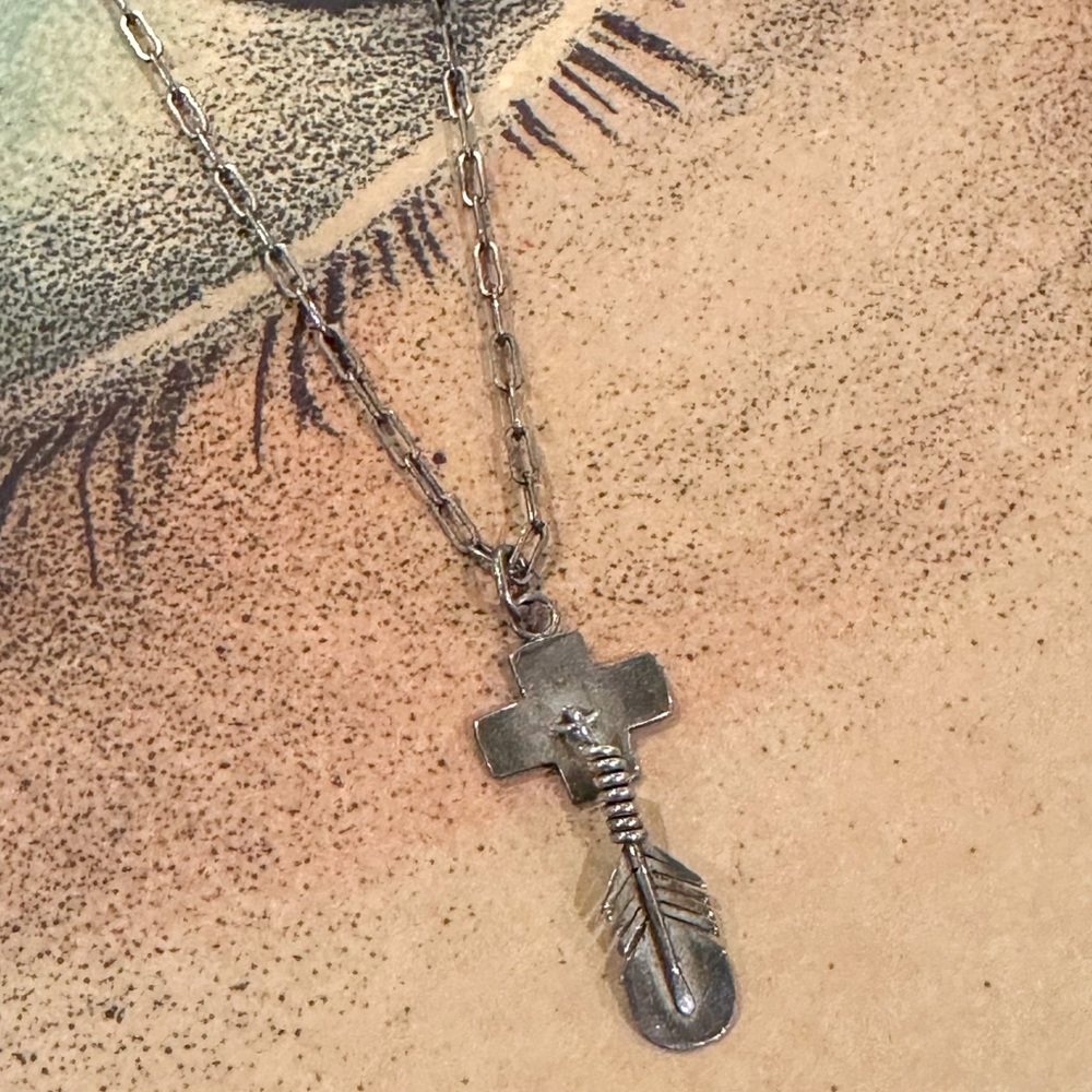 Vintage Old Pawn Sterling Silver Cross Feather Pendant Necklace Signed PS - Picture 3 of 6